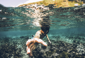 diving